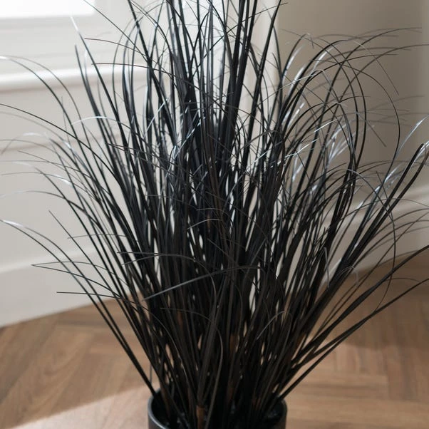 Artificial Black Grass In Black Plant Pot - Image 3