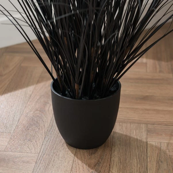 Artificial Black Grass In Black Plant Pot - Image 4