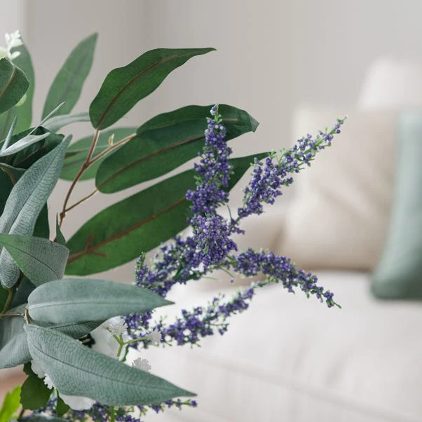 Artificial Anemone & Berries Letterbox Bouquet - Image 6