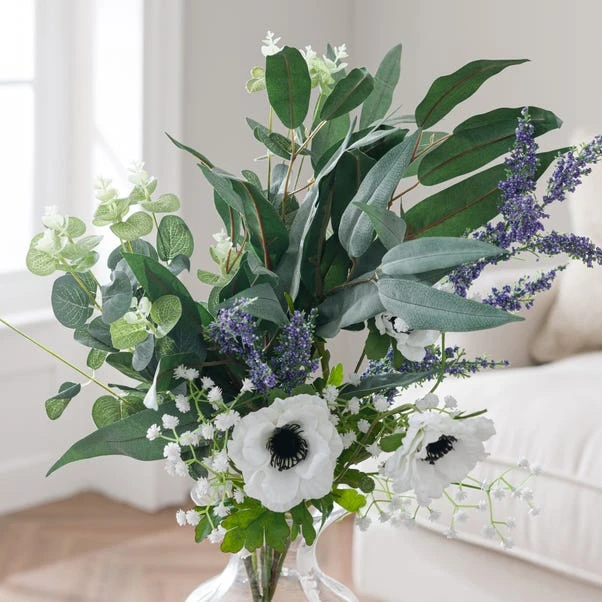 Artificial Anemone & Berries Letterbox Bouquet - Image 7